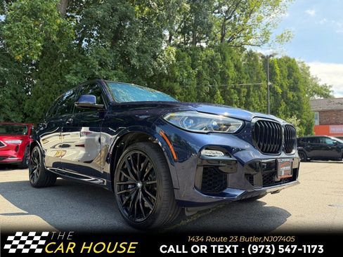 Used 2021 BMW X5 M50i w/ Executive Package AWD/4WD image 11
