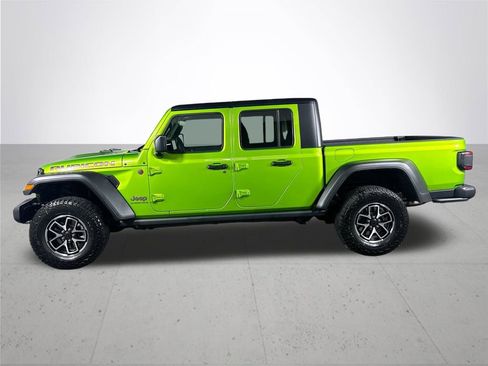 New 2025 Jeep Gladiator Rubicon w/ Convenience Group image 9