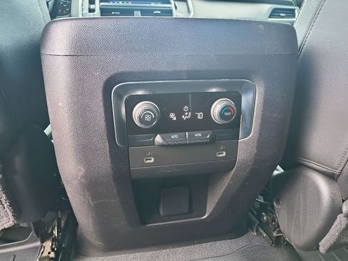 Used 2021 Chevrolet Tahoe LT AWD/4WD image 25