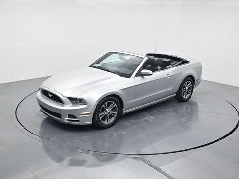 Used 2014 Ford Mustang Premium image 37