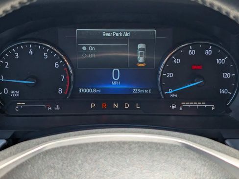 Used 2023 Ford Explorer XLT w/ Equipment Group 202A AWD/4WD image 30