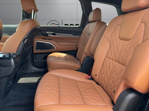 Used 2025 Kia Telluride EX X-Line AWD/4WD image 18