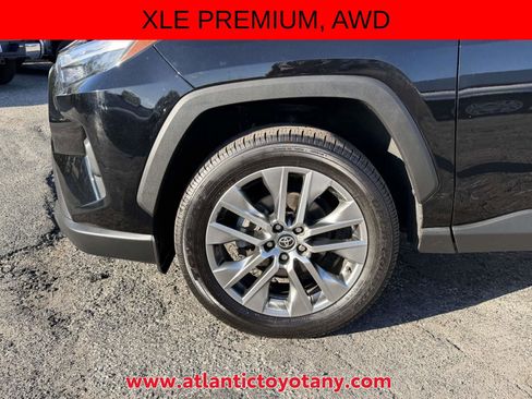 Certified 2023 Toyota RAV4 XLE Premium AWD/4WD image 15