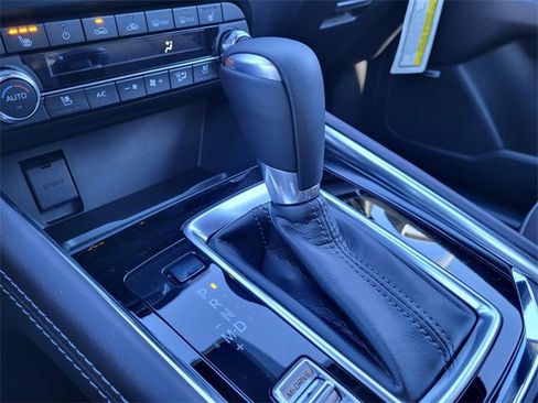 New 2025 MAZDA CX-5 Signature image 18