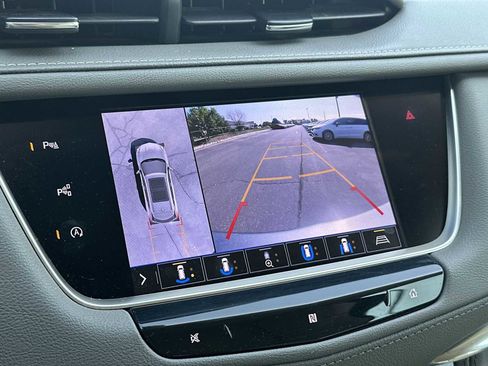 Used 2020 Cadillac XT5 Premium Luxury image 23