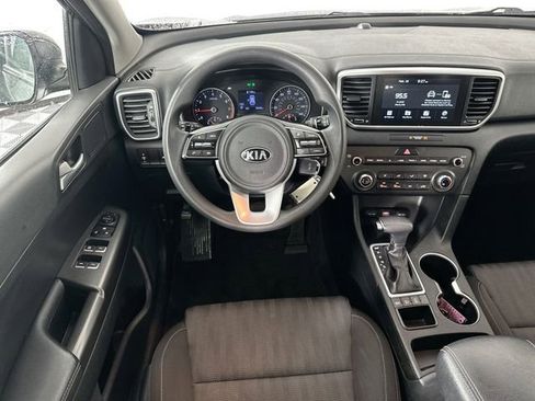 Used 2021 Kia Sportage LX image 4