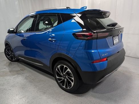 Used 2023 Chevrolet Bolt EUV Premier FWD image 6