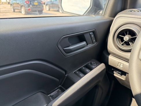 New 2025 Chevrolet Colorado Trail Boss w/ Midnight Edition image 15