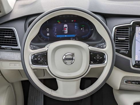 Certified 2024 Volvo XC90 T8 Plus AWD/4WD image 20