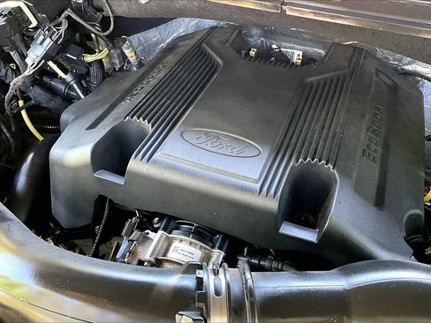Used 2019 Ford Expedition Limited AWD/4WD image 31