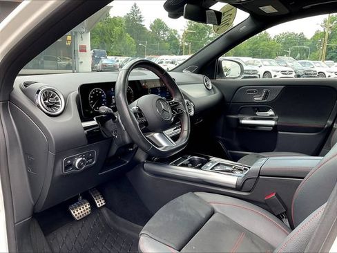 Certified 2024 Mercedes-Benz GLA 250 4MATIC image 19