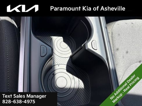 New 2026 Kia K4 FWD image 26