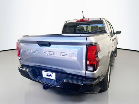 Used 2025 Chevrolet Colorado W/T w/ WT Convenience Package II image 5