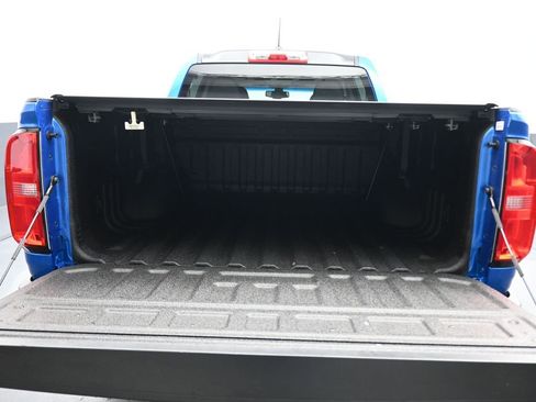 Used 2022 Chevrolet Colorado LT image 45