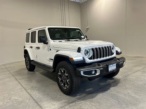 New 2025 Jeep Wrangler Sahara w/ Technology Group image 4