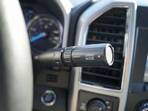 Used 2021 Ford F250 Lariat image 18