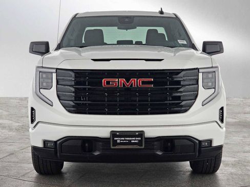 New 2026 GMC Sierra 1500 Elevation image 8