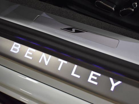 New 2026 Bentley Continental GTC AWD/4WD image 32