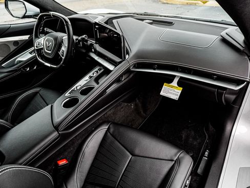 New 2026 Chevrolet Corvette Z06 w/ Z07 Performance Package image 18