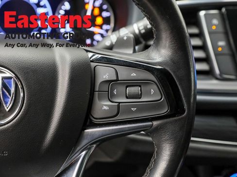 Used 2024 Buick Enclave Premium image 16