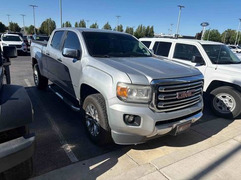 Used 2015 GMC Canyon SLT w/ Driver Alert Package AWD/4WD image 3