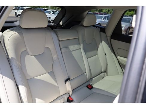 Used 2021 Volvo XC60 T5 Inscription w/ Protection Package Premier AWD/4WD image 22