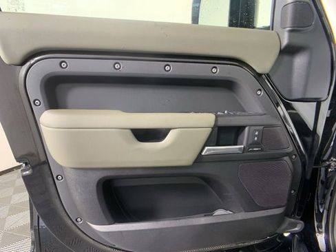 Certified 2025 Land Rover Defender 110 S image 10