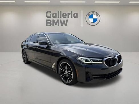 Used 2023 BMW 540i w/ Executive Package RWD image 4
