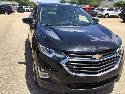 Used 2019 Chevrolet Equinox LT FWD image 7