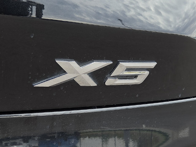 Used 2024 BMW X5 xDrive40i w/ Premium Package AWD/4WD image 7