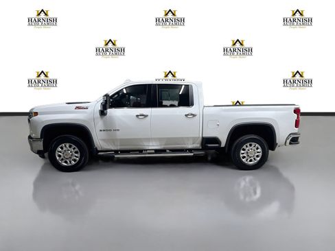 Used 2022 Chevrolet Silverado 3500 LTZ w/ LTZ Convenience Package AWD/4WD image 9