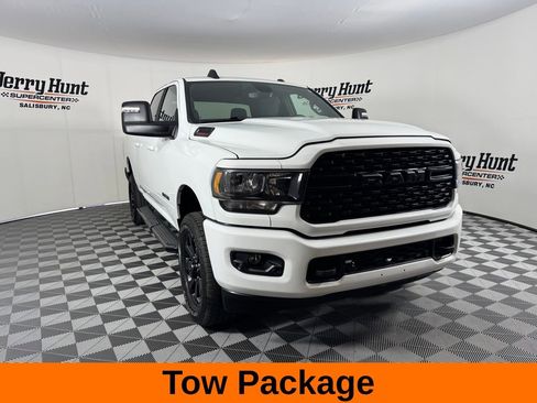Used 2024 RAM 2500 Big Horn w/ Night Edition image 5