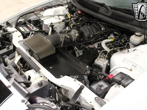 Used 2001 Chevrolet Camaro Z28 w/ SS Performance/Appearance Pkg image 25