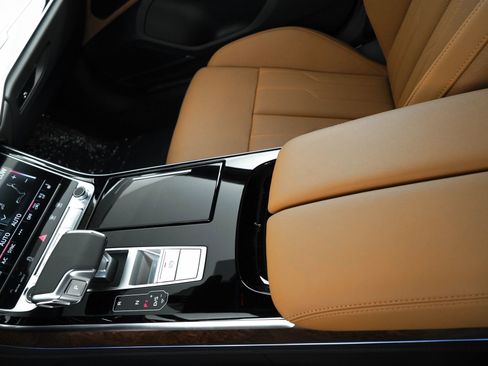 New 2025 Audi A8 L 3.0T image 32