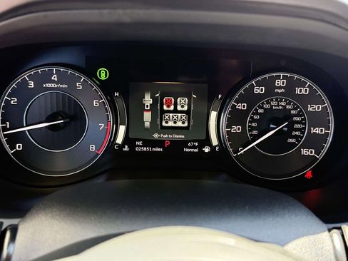 Used 2025 Acura RDX SH-AWD w/ Technology Package image 17
