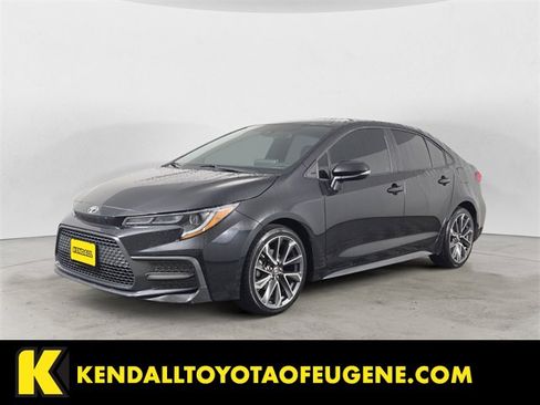 Used 2020 Toyota Corolla SE image 1