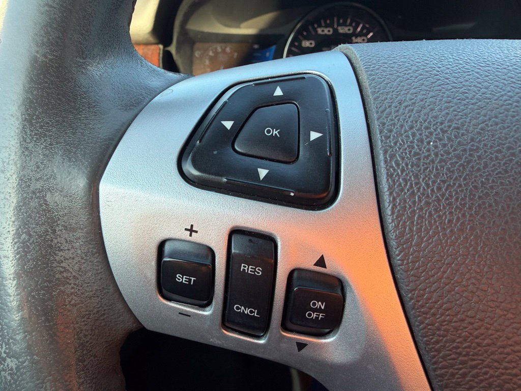 Used 2012 Ford Edge Limited FWD image 14