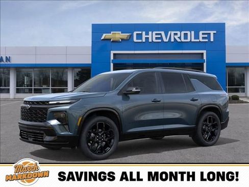 New 2026 Chevrolet Traverse RS w/ LPO, Floor Liner Package image 2