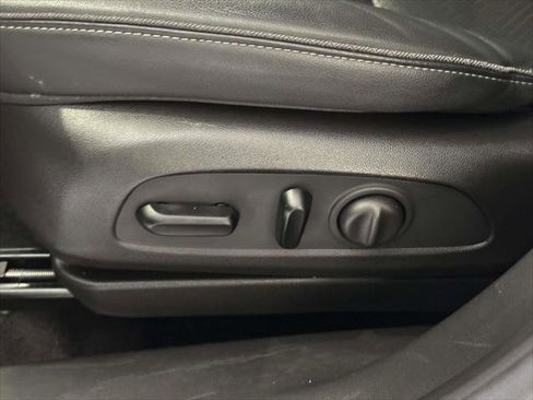 Used 2023 Buick Encore GX Essence w/ Experience Buick Package image 16