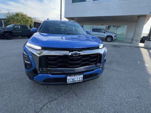 Used 2025 Chevrolet Equinox ACTIV w/ Safety and Technology Package image 3