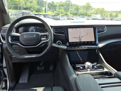 New 2026 Jeep Grand Wagoneer Summit AWD/4WD image 8