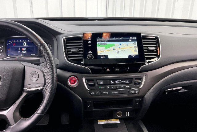 Certified 2022 Honda Passport TrailSport image 6