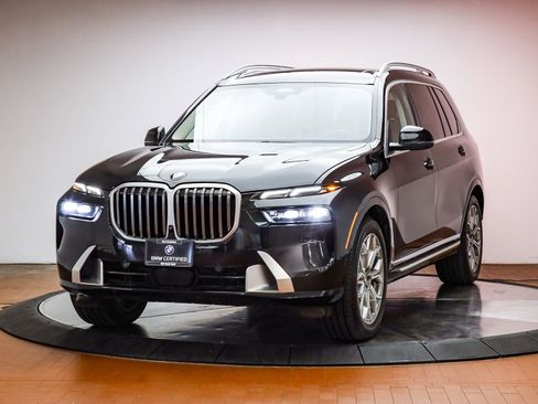 Certified 2024 BMW X7 xDrive40i image 1