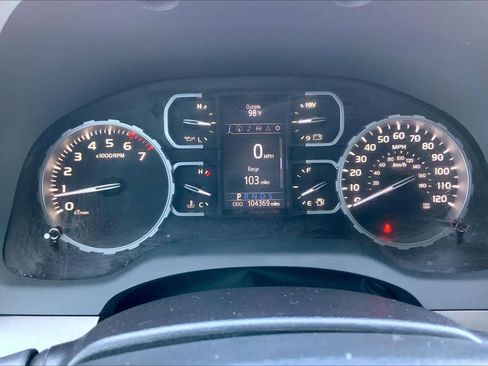 Used 2019 Toyota Tundra SR5 w/ SR5 Upgrade Package image 26