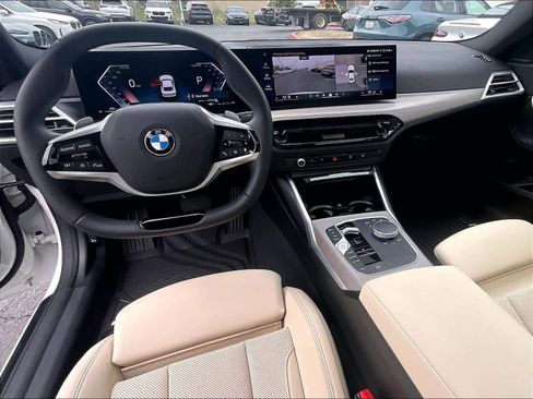 Used 2025 BMW 230i Coupe w/ Convenience Package image 17