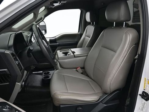 Used 2019 Ford F250 XL w/ Power Equipment Group image 11