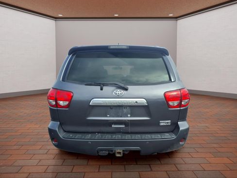 Used 2016 Toyota Sequoia Platinum image 7