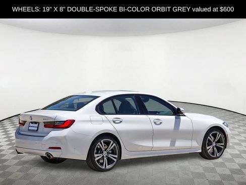 Used 2023 BMW 330i Sedan w/ Parking Assistance Package RWD image 4