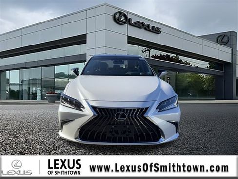 New 2025 Lexus ES 350 Ultra Luxury image 2