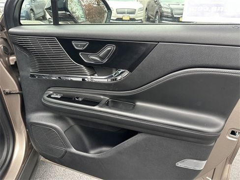 Used 2020 Lincoln Corsair AWD w/ Equipment Group 101A image 35